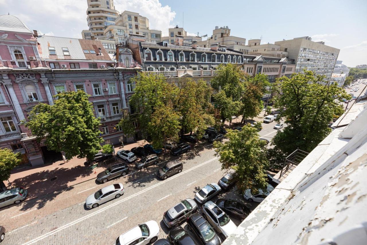 Guest House "Golden Gate 911 " Kiev Exterior foto