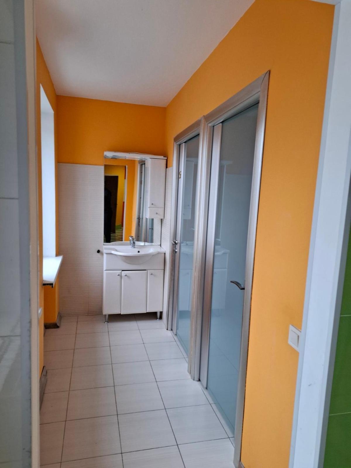 Guest House "Golden Gate 911 " Kiev Exterior foto